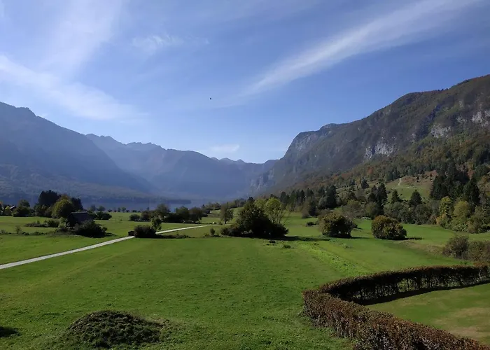 בית נופש Magical Family 84 בוהין